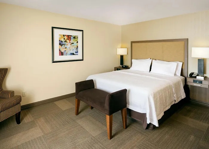Hampton Inn & Suites Las Vegas-Red Rock/Summerlin